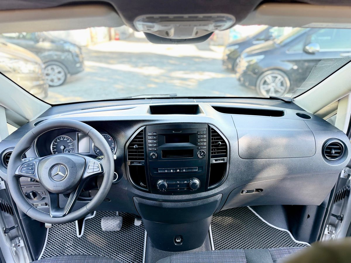Mercedes Vito