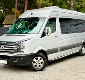 Volkswagen Crafter 9 locuri an. 2013