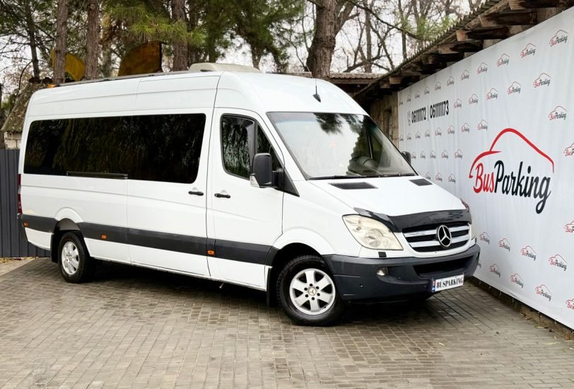 Mercedes Sprinter 9 locuri