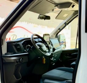 Ford Transit 9 locuri